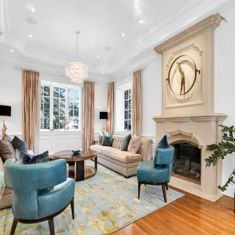 Visual summary of housing market statistics and tips for buyers and sellers navigating today’s real estate challenges.