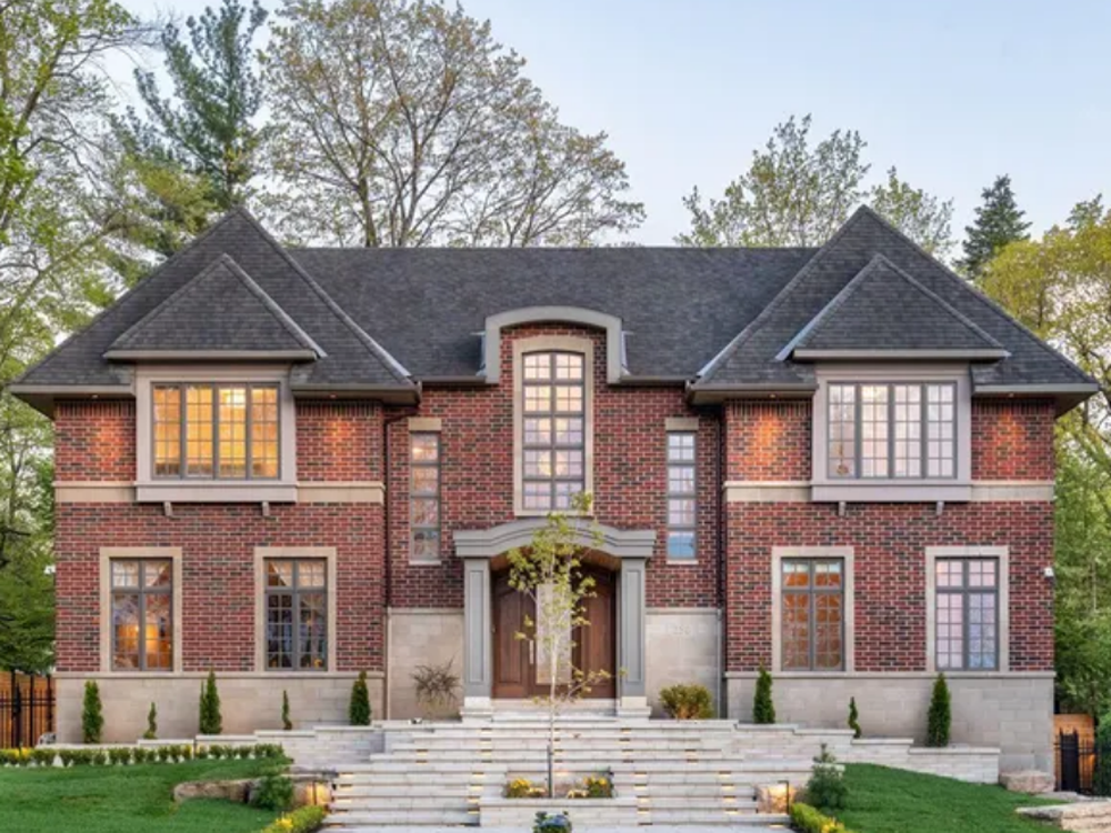 Modern residential property at 250 Sandridge Road, Ottawa – front exterior view